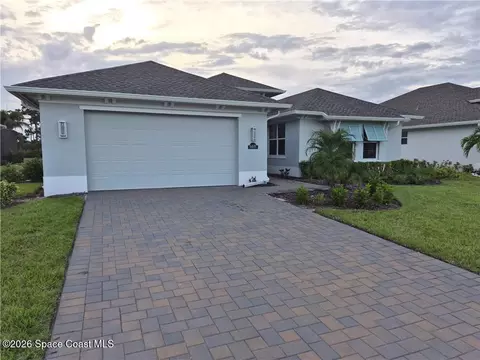 6405 High Pointe Way, Vero Beach, FL 32967