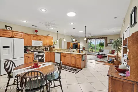Kitchen - 4942 Mandolin Ct, Melbourne, FL 32940 photo 1 of 2