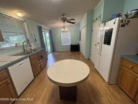 4773 Cambridge Dr, Mims, FL 32754 photo 8