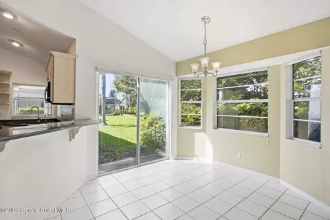 Dining - 452 Kimberly Dr, Melbourne, FL 32940 photo 1 of 1