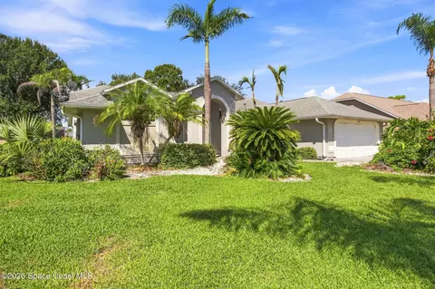 Exterior - 452 Kimberly Dr, Melbourne, FL 32940 photo 2 of 6