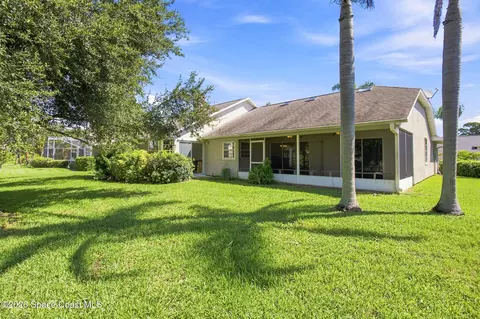 Exterior - 452 Kimberly Dr, Melbourne, FL 32940 photo 5 of 6