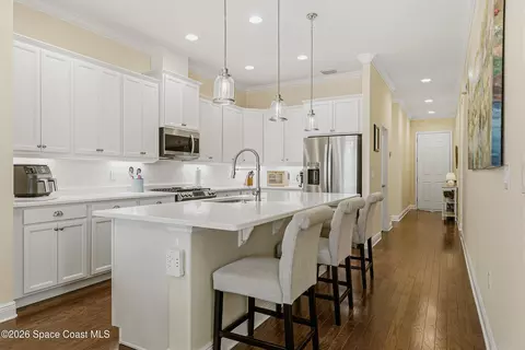 Kitchen - 2829 Avalonia Dr, Melbourne, FL 32940 photo 3 of 5