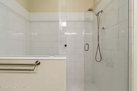 Bath - 2829 Avalonia Dr, Melbourne, FL 32940 photo 1 of 4