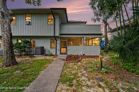 1926 Dipol Courtway, Titusville, FL 32780