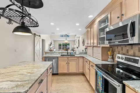 Kitchen - 101 Coral Way E #2, Indialantic, FL 32903 photo 2 of 3