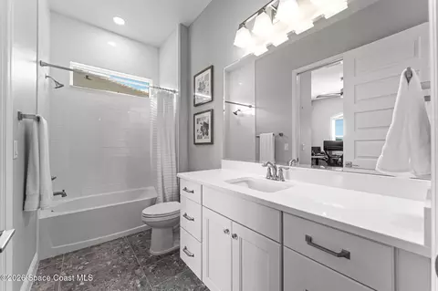 Bath - 8659 Tarpan Ct, Melbourne, FL 32940 photo 4 of 5