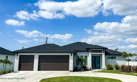 105 Tropicana Pkwy W, Cape Coral, FL 33993