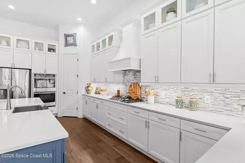 Kitchen - 3551 Durksly Dr, Melbourne, FL 32940 photo 5 of 7