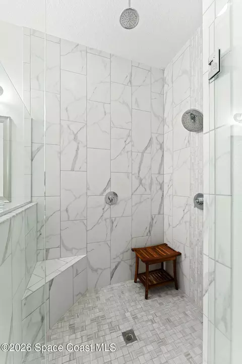 Bath - 3551 Durksly Dr, Melbourne, FL 32940 photo 5 of 8