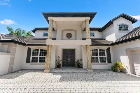 Exterior - 804 Chatsworth Dr, Melbourne, FL 32940 photo 17 of 18