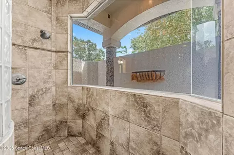 Bath - 804 Chatsworth Dr, Melbourne, FL 32940 photo 3 of 7