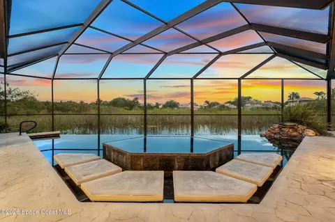 Exterior - 804 Chatsworth Dr, Melbourne, FL 32940 photo 2 of 18