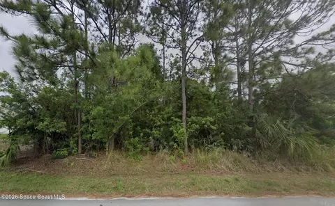 483 Town Rd SW, Palm Bay, FL 32908