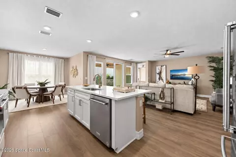 Kitchen - 215 First Light Cir, Cocoa, FL 32922 photo 8 of 8