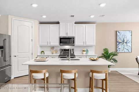 Kitchen - 215 First Light Cir, Cocoa, FL 32922 photo 4 of 8