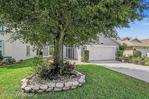 Exterior - 1301 Olde Bailey Ln, West Melbourne, FL 32904 photo 3 of 5