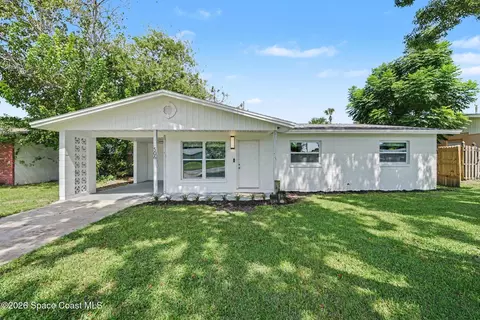 506 Cambridge Cir, South Daytona, FL 32119