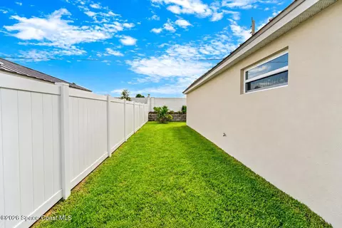 Exterior - 225 First Light Cir, Cocoa, FL 32922 photo 7 of 9