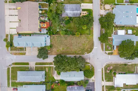 337 Madison Ave, Cape Canaveral, FL 32920