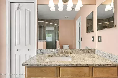 Bath - 6800 Spring St, Cocoa, FL 32927 photo 3 of 6