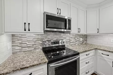 Kitchen - 2652 Reflections Pl, West Melbourne, FL 32904 photo 1 of 3