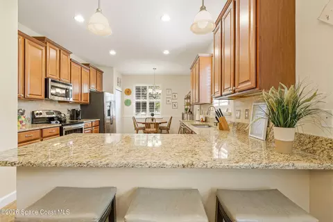 Kitchen - 3674 Sansome Cir, Melbourne, FL 32940 photo 2 of 4