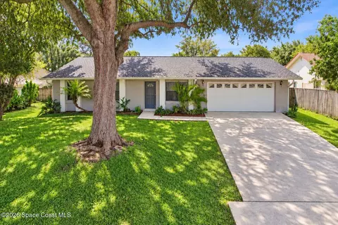1282 Hedgecoth St NW, Palm Bay, FL 32907