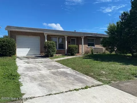 920 Cynthia Dr, Titusville, FL 32780
