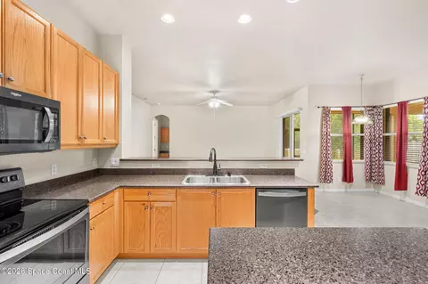 Kitchen - 4459 Chastain Dr, Melbourne, FL 32940 photo 3 of 5