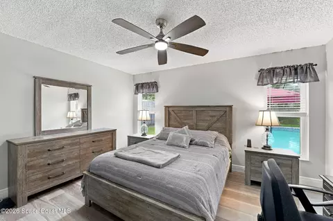 Bedroom - 5193 Bridge Rd, Cocoa, FL 32927 photo 3 of 7
