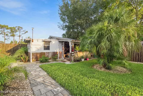 Exterior - 5193 Bridge Rd, Cocoa, FL 32927 photo 3 of 13