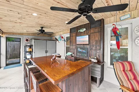 Exterior - 5193 Bridge Rd, Cocoa, FL 32927 photo 6 of 13