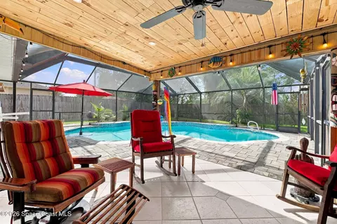 Exterior - 5193 Bridge Rd, Cocoa, FL 32927 photo 5 of 13