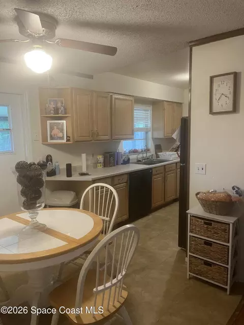 Kitchen - 4110 Webb Ct, Mims, FL 32754 photo 3 of 4