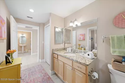 Bath - 1211 E New Haven Ave #501, Melbourne, FL 32901 photo 6 of 7