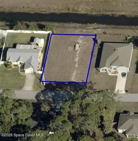 959 Brickell St SE, Palm Bay, FL 32909