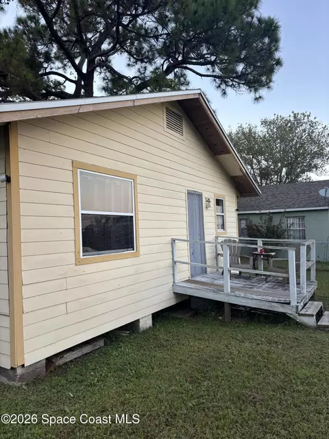 Exterior - 514 Donley St, Cocoa, FL 32922 photo 2 of 5