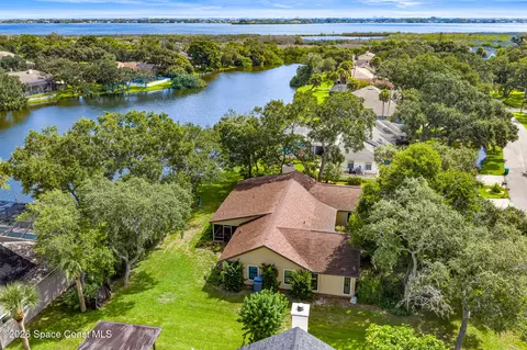 624 Iroquois St S, Merritt Island, FL 32952