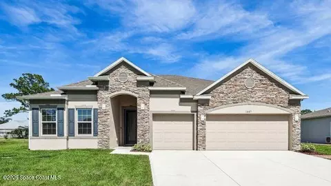 777 Davidson St SE, Palm Bay, FL 32909