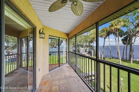 Exterior - 100 Canebreakers Dr #209, Cocoa, FL 32927 photo 2 of 4