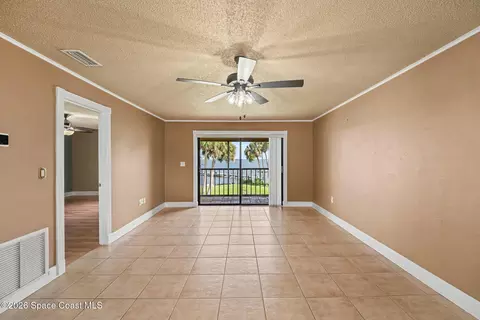 Living - 100 Canebreakers Dr #209, Cocoa, FL 32927 photo 6 of 7