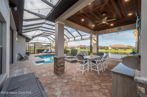 Exterior - 5337 Kirkwall Cir, Melbourne, FL 32940 photo 17 of 30