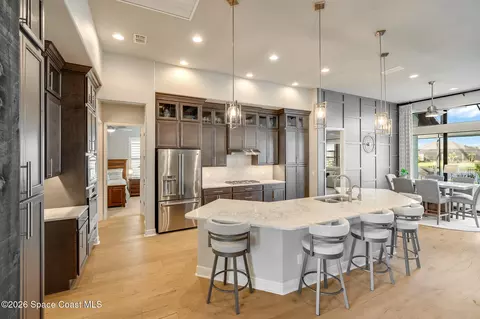 Kitchen - 5337 Kirkwall Cir, Melbourne, FL 32940 photo 2 of 8