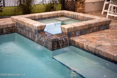 Exterior - 5337 Kirkwall Cir, Melbourne, FL 32940 photo 7 of 30