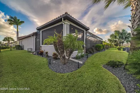 Exterior - 5337 Kirkwall Cir, Melbourne, FL 32940 photo 24 of 30