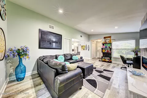 Living - 3461 Sparrow Ct, Melbourne, FL 32935 photo 4 of 4