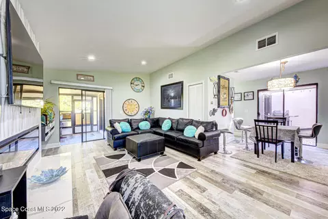 Living - 3461 Sparrow Ct, Melbourne, FL 32935 photo 1 of 4