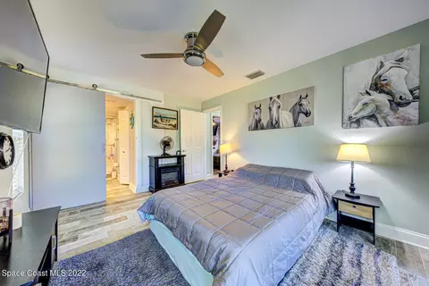 Bedroom - 3461 Sparrow Ct, Melbourne, FL 32935 photo 6 of 6