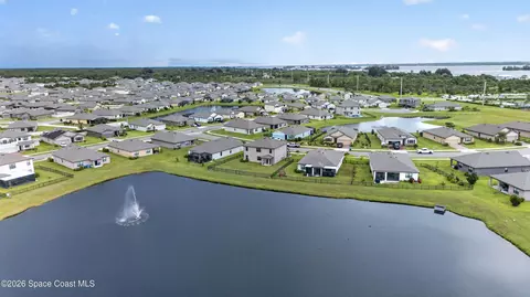 View/Area - 5329 Waterfall Pl, Grant, FL 32949 photo 2 of 6